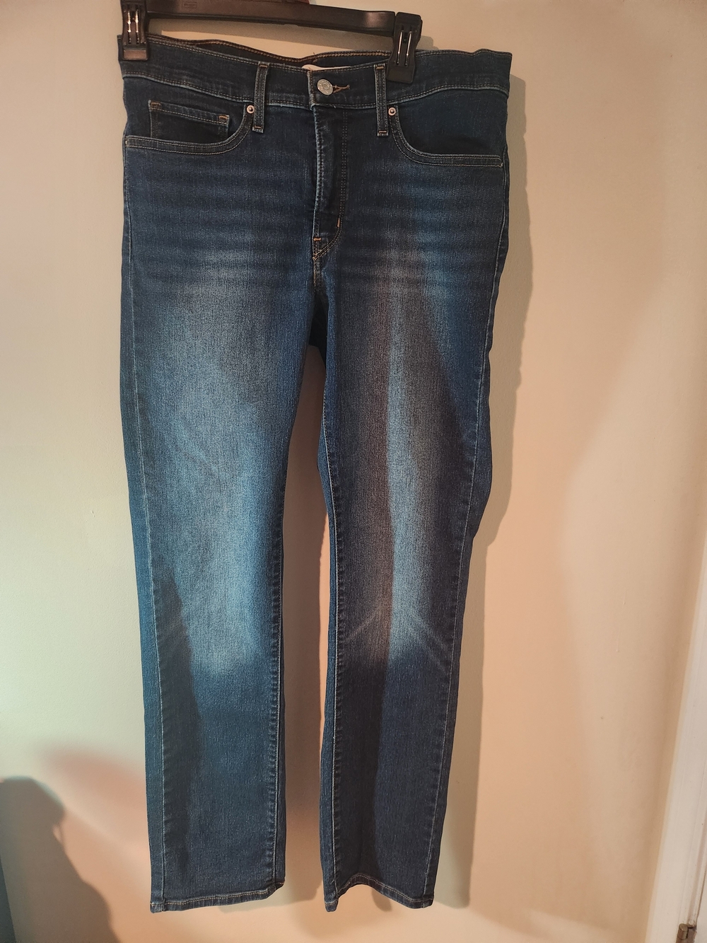 Levi Strauss 314 Shaping Straight Jeans Size 30x32 Mens